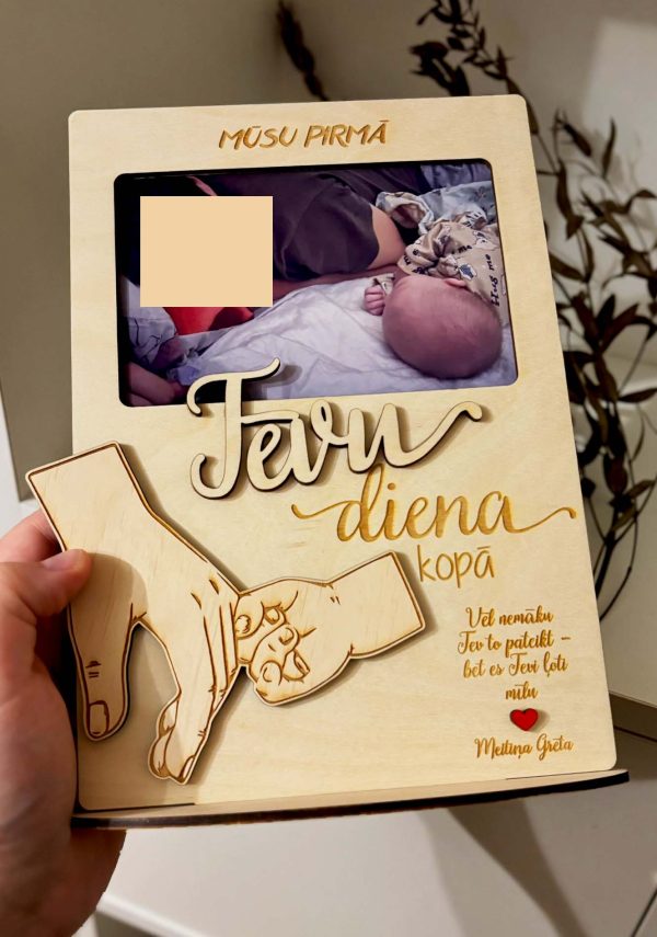 Mūsu pirmā Tēvu diena kopā ♡ personalizēta dāvana Tēva dienā | koka foto rāmis ar gravējumu - Image 4