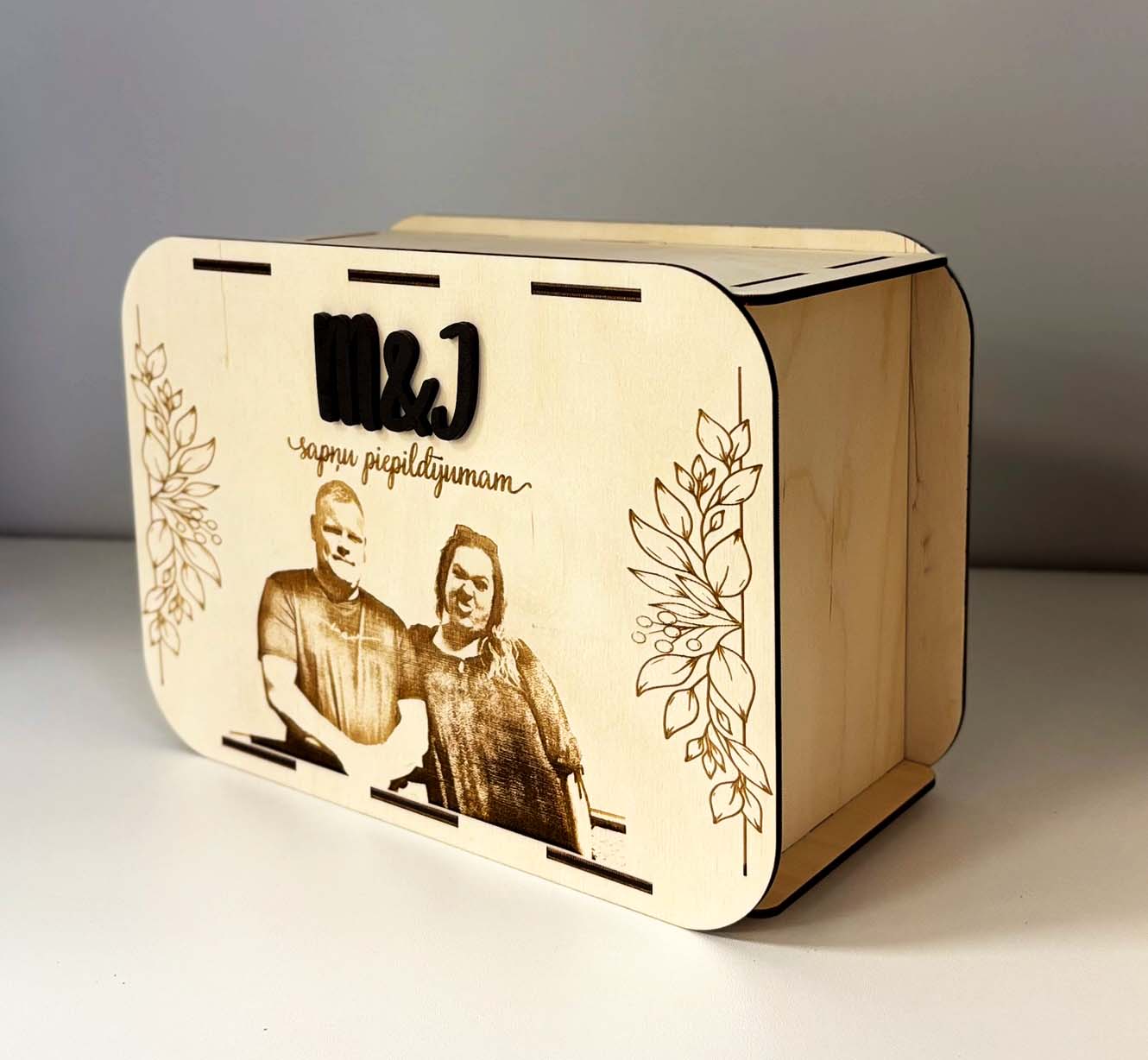 Personalizēta krājkase ar jūsu bildi | Koka krājkase ar mērķa summu L izmērs - Image 6