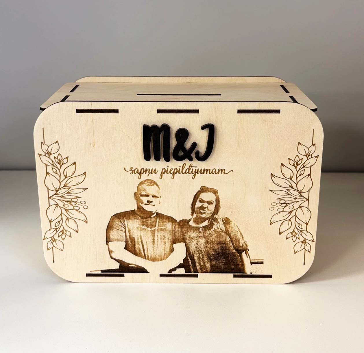 Personalizēta krājkase ar jūsu bildi | Koka krājkase ar mērķa summu L izmērs