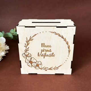Mana pirmā krājkasīte | personalizēta koka krājkase | mērķa krājkase ar cipariem M izmērs