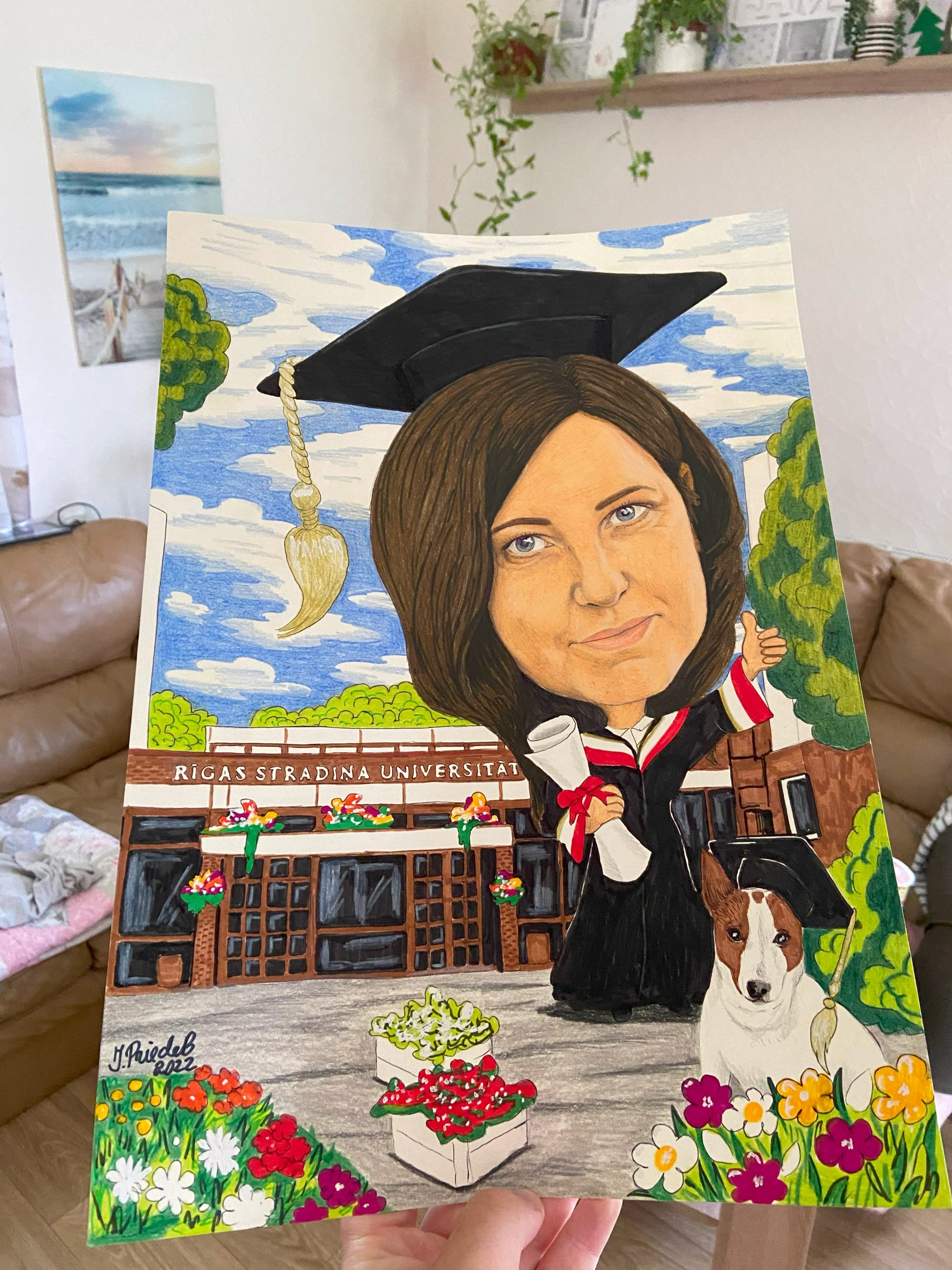 Personalizēta skolotājas | audzinātājas karikatūra A4 izmērā ar krāsainu fonu ♥ oriģināla izlaiduma dāvana - Image 5