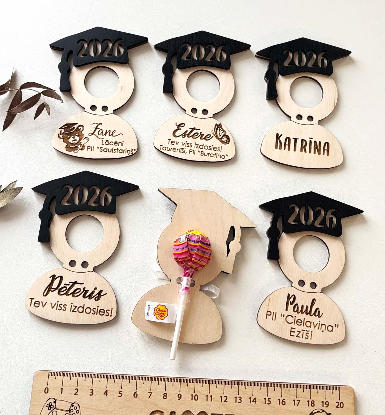 Izlaiduma balva | koka rotājums ar ievietojamu ledeni Chupa Chups ♡ Izlaiduma dāvana bērniem - Image 4