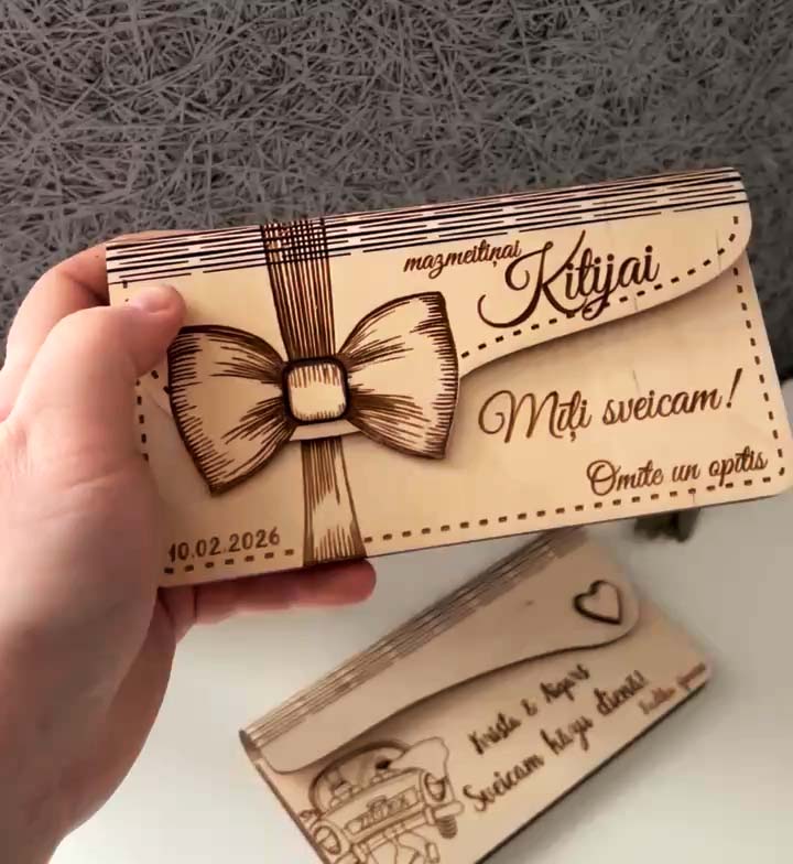 Aploksne naudai | koka aploksne ar personalizētu gravējumu | personalizēta dāvana svētkos